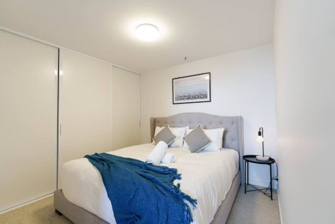 Modern 1 Bed Opposite Racecourse - Kempsey Accommodation 1