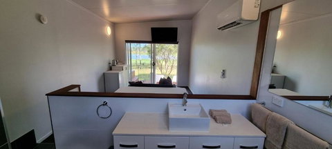 Narangba Motel (formerly Brisbane North B&B And Winery) - Kempsey Accommodation 3