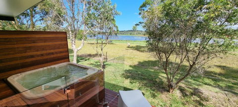 Narangba Motel (formerly Brisbane North B&B And Winery) - Kempsey Accommodation 0