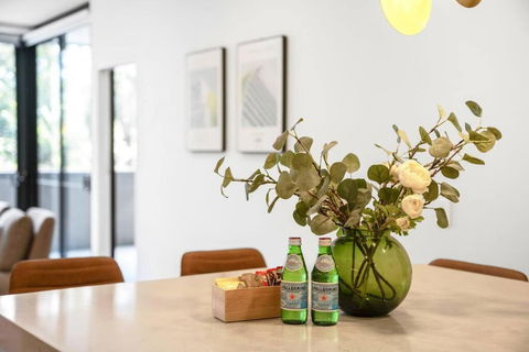 Morden Urban 2Bed In Waterloo - Kempsey Accommodation 2