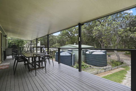Moreton Island Retreat - Kempsey Accommodation 1