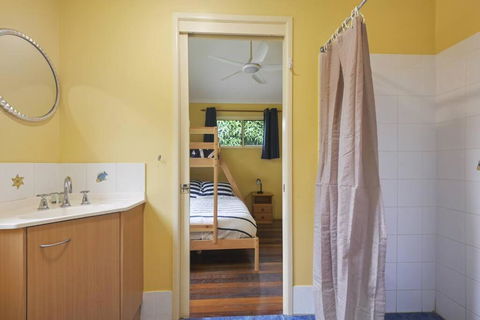 Moreton Island Retreat - Kempsey Accommodation 2