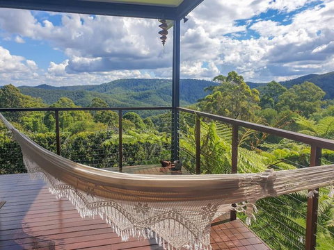 Mountain View Escape - Kempsey Accommodation 2