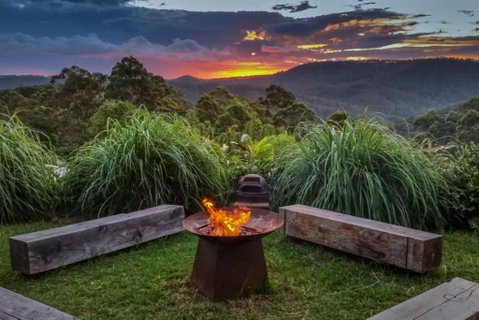 Mountain View Escape - Kempsey Accommodation 0