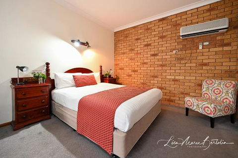 Narrandera Club Motor Inn - Kempsey Accommodation 0