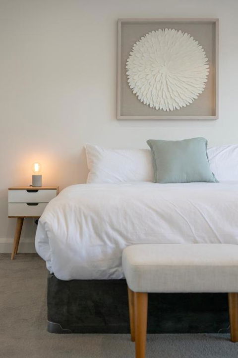 Newsom House - Stylish & Elegant Home With 4 King Beds - Kempsey Accommodation 0