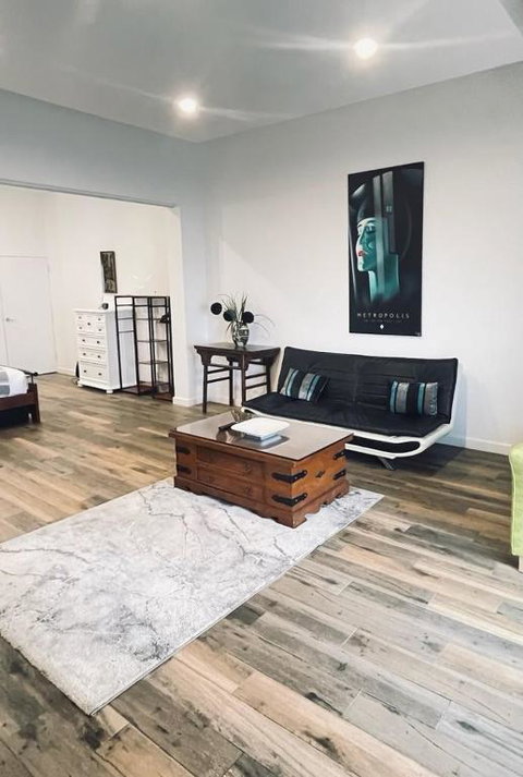 Northcote Spacious Studio - Kempsey Accommodation 2