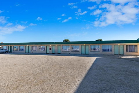 Nullarbor Roadhouse - Kempsey Accommodation 3