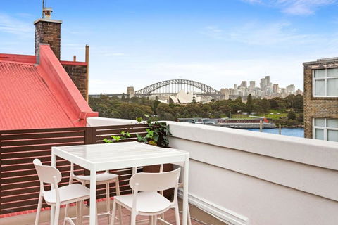 Oak Lane Embrace - Spectacular Sydney Harbour Views - Kempsey Accommodation 1