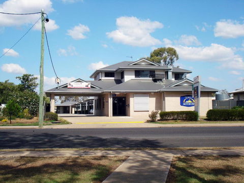 Oakey Motor Inn - Kempsey Accommodation 0