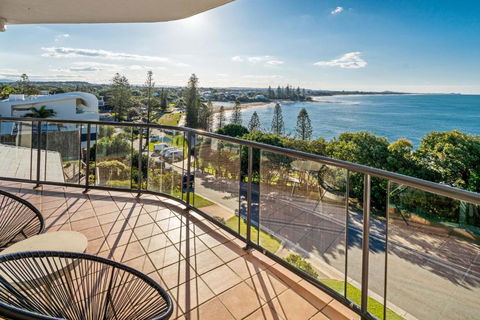 Ocean Front Views With Rooftop Terrace - Kempsey Accommodation 2