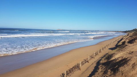 Ocean Grove Chalet - Kempsey Accommodation 1