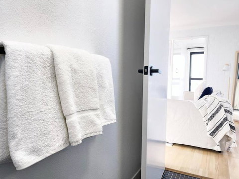 OCEAN MIST - DIRECT BEACHFRONT ON CASEYs BEACH - Kempsey Accommodation 2