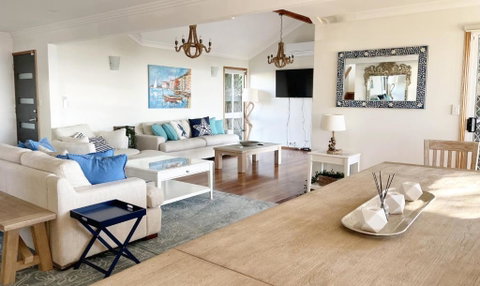 Ocean Pearl - 3 Bedroom Beachfront Property! - Kempsey Accommodation 2
