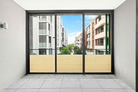 One Bedroom With Roof Top Pool - Kempsey Accommodation 2