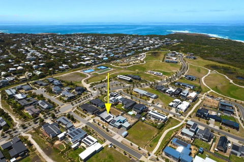 Opulence Cove - Kempsey Accommodation 2