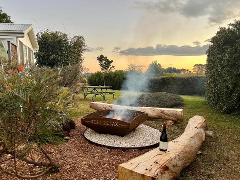 Orange Blossom- Comboyne Mountain Cottages - Kempsey Accommodation 0