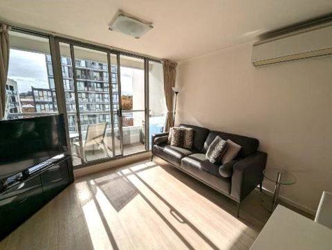 Onsite Parking, Self Check-in - Kempsey Accommodation 3