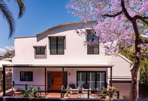 PACIFIC Stunning Coastal Home The Perfect Family Getaway - Kempsey Accommodation 0