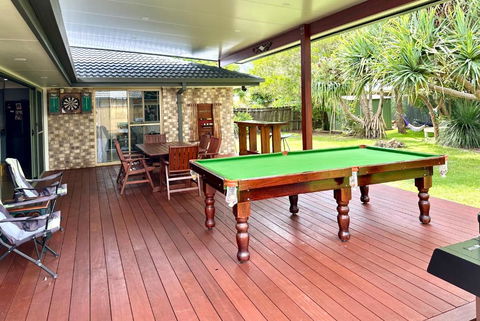 Pandanus Paradise. Newly Renovated 4 Bedroom Home - Kempsey Accommodation 1