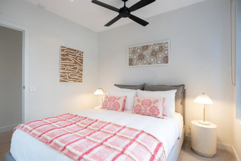 Panoramic View - Albert Park Lake & Shrine Views - Kempsey Accommodation 3