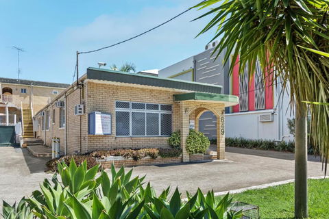 Paramount Motel - Kempsey Accommodation 0