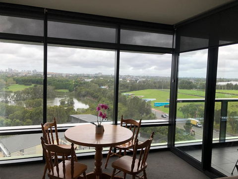 Parkview Modern Apartment W Parking @ Olympic Park - Kempsey Accommodation 0