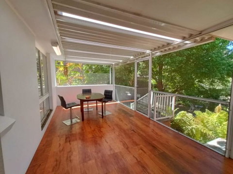 Peaceful Room In Modern And Spacious Baulkham Hills Home - BH2 - Kempsey Accommodation 3