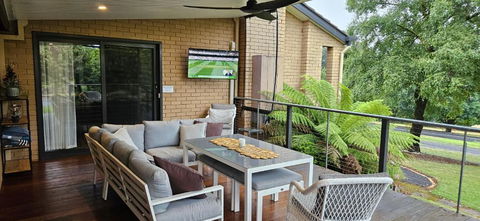 Perfect Country Home - Kempsey Accommodation 3