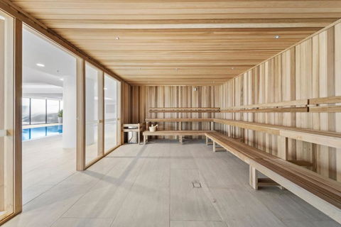 Phillip 2-Bed: Chic Interiors Amazing Amenities - Kempsey Accommodation 2