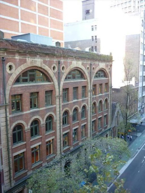 PI702 - Ideally Located Sydney CBD - Kempsey Accommodation 1
