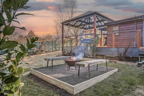 Porepunkah Cottage - Kempsey Accommodation 2