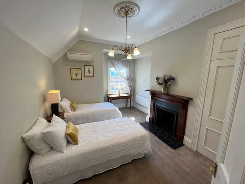 Porters Cottage Oasis - Kempsey Accommodation 2