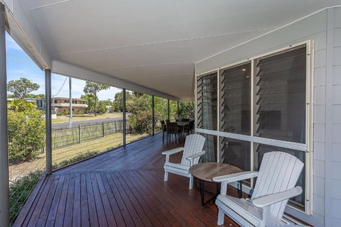 Rainbow Tides - Kempsey Accommodation 1