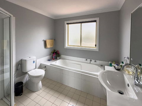 Prestons Dream Holiday 4 Bedroom - Kempsey Accommodation 2