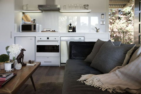 Provence Spa Villa 2 - Kempsey Accommodation 2