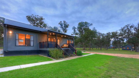Quaffers On Storm King - Kempsey Accommodation 0