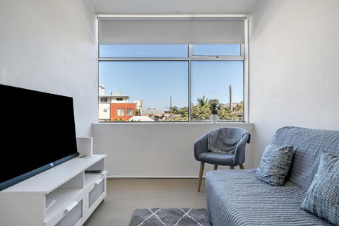 Quaint 1BD On The Doorstep Of Manly Beach - Kempsey Accommodation 0