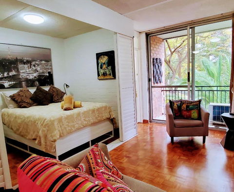 Quaint & Tranquil Subiaco 1 Bedroom Apartment - Kempsey Accommodation 2