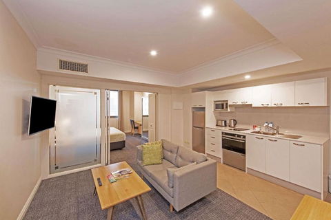 Quality Apartments Adelaide Central - Kempsey Accommodation 0