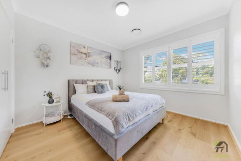 Quiet And Warm 4 Bedrooms In Hornsby - Kempsey Accommodation 3