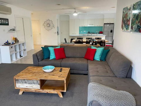 R&R By The Bay In Prime Location - Kempsey Accommodation 1