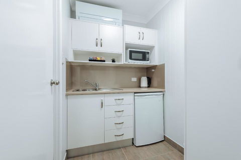 Raintree Motel Biloela - Kempsey Accommodation 3