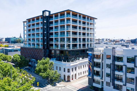 R Hotel Geelong - Kempsey Accommodation 0