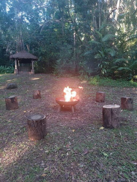 Rainforest Retreat-Fireplace-BBQ-3 Acres- - Kempsey Accommodation 2