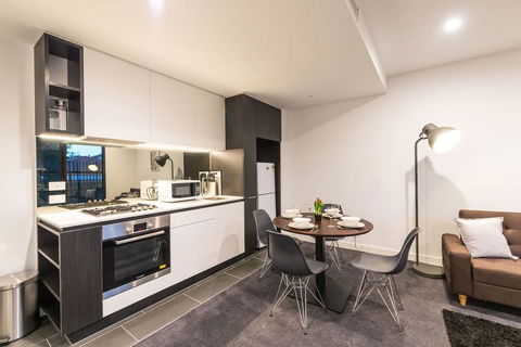 Astrina Box Hill 1 Bed Apartment - Kempsey Accommodation 3