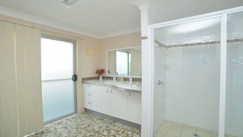 At The Beach - Lennox Head - Kempsey Accommodation 1
