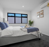 AU.JOY 3 Bed Townhouse Burwood 3 - Kempsey Accommodation