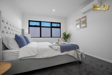 AU.JOY 3 Bed Townhouse Burwood 3 - Kempsey Accommodation 0