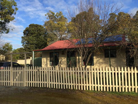 Auburn Hideaway Clare Valley - Kempsey Accommodation 1